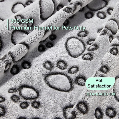 Premium Soft Pet Blanket – Washable Fleece Throw for Dogs & Indoor Cats