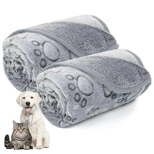 Winter Dog Blanket – Soft Washable Fleece Throw for Dogs & Cats (Grey)