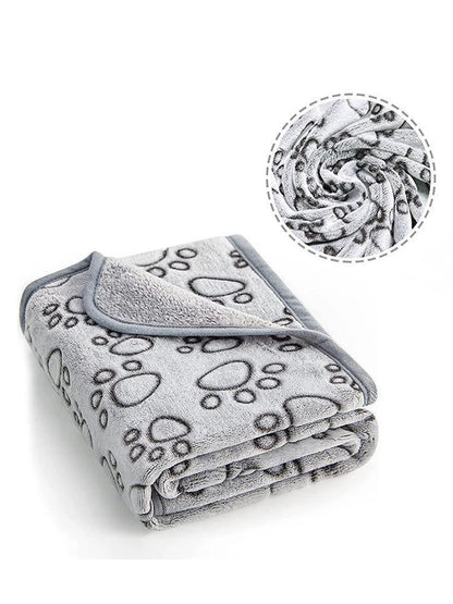 Winter Dog Blanket – Soft Washable Fleece Throw for Dogs & Cats (Grey)