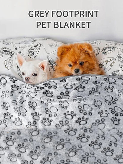 Winter Dog Blanket – Soft Washable Fleece Throw for Dogs & Cats (Grey)